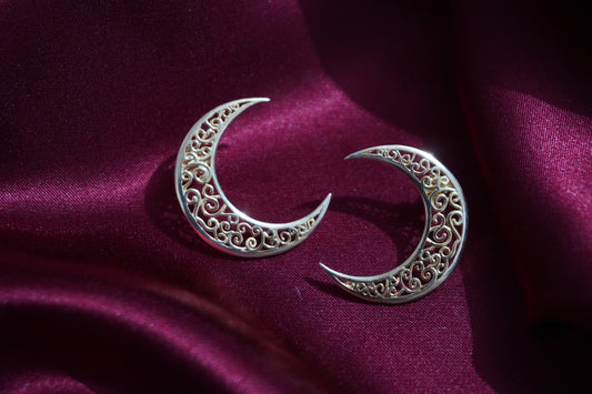 The Crescent Selene earrings